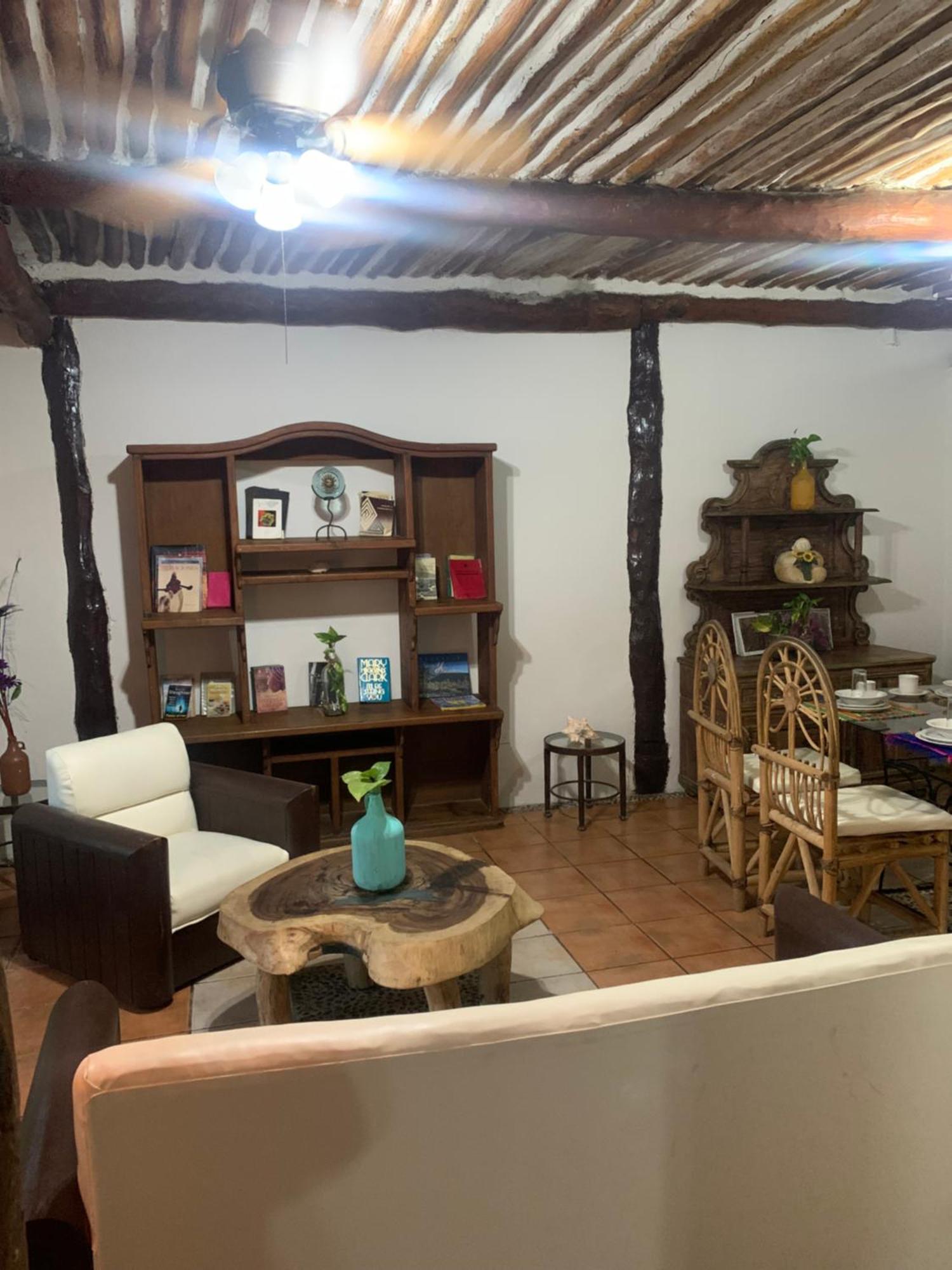 Casa Caribe Cancún Kültér fotó Interior of a typical house in San Cristóbal de Las Casas