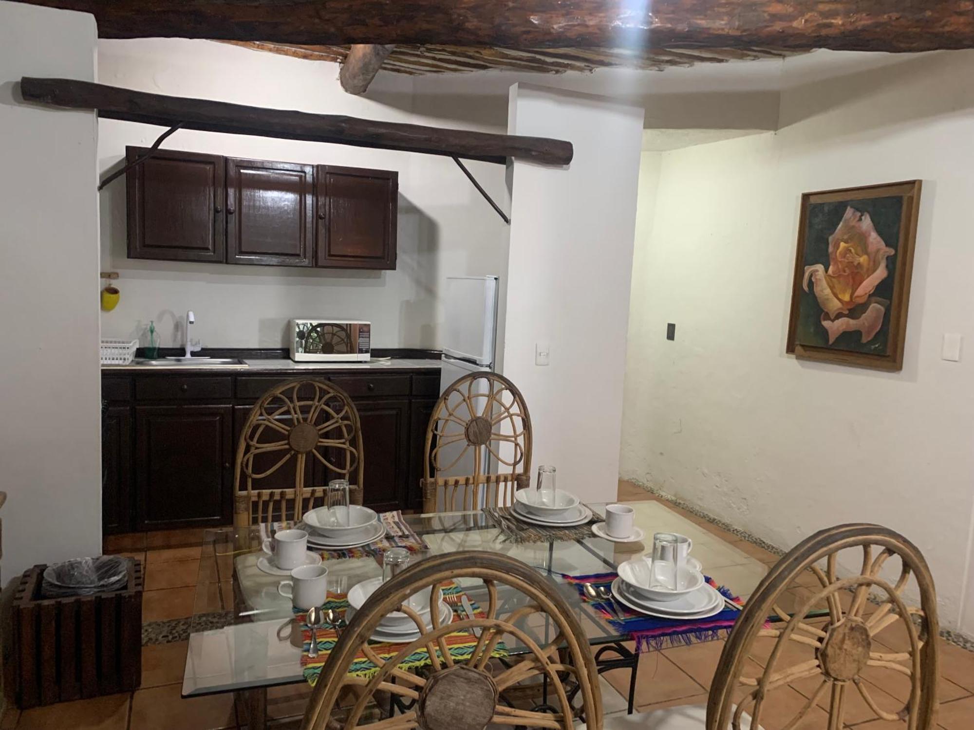 Casa Caribe Cancún Kültér fotó Kitchen and dining area