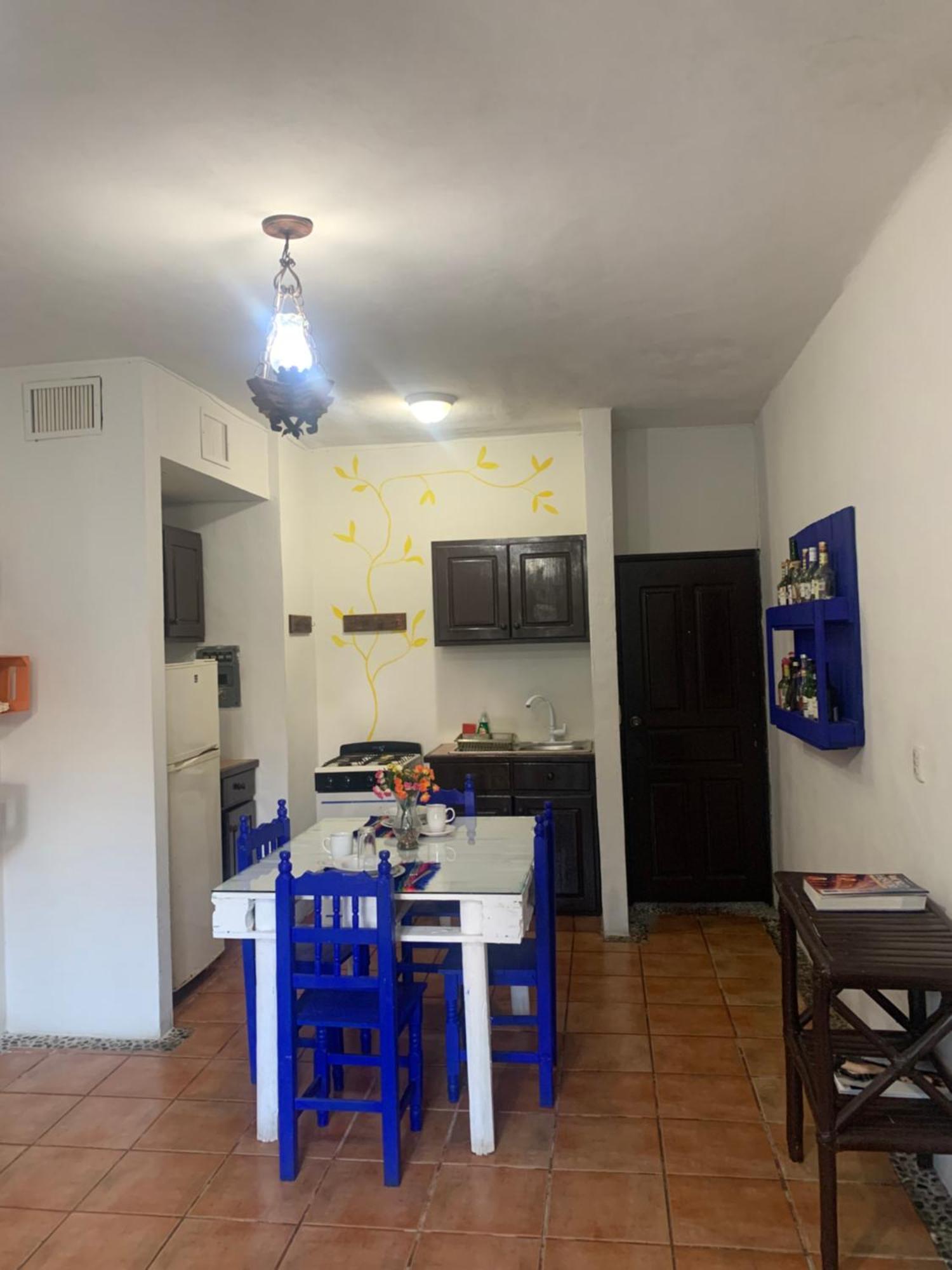 Casa Caribe Cancún Kültér fotó A typical apartment in the complex